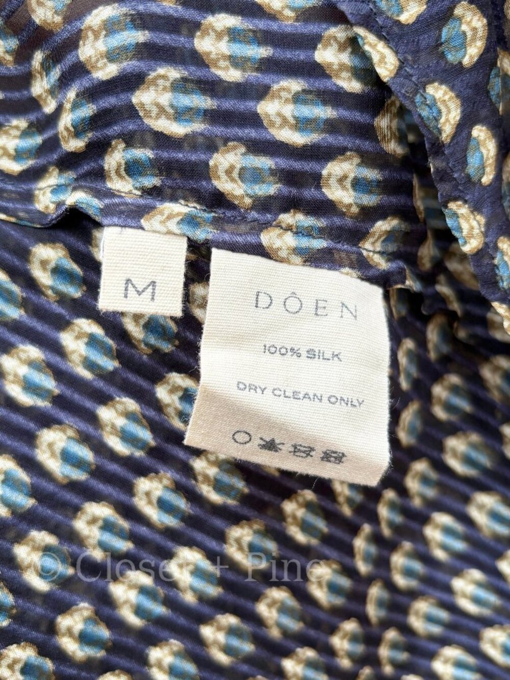 Doen Manzanita Blouse Size Medium 100% Silk Navy Blue Black Top Boho - Picture 4 of 17